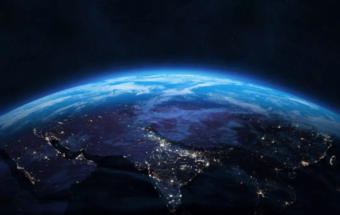 NASA Uyduları Korkuttu – Dünya Neden Giderek Kararıyor