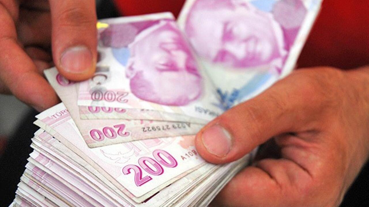 16.000 TL maaşı olan emekli en fazla kaç para kredi çekebilir?