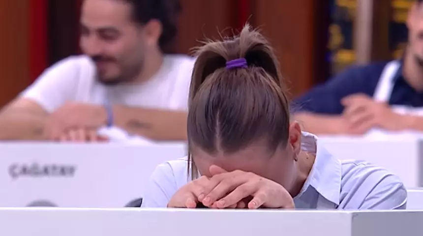 MasterChef’te Nisa’nın sevgilisi şoke tti “Eski yarışmacı” deyince…