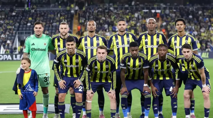 Fenerbahçe’de büyük kriz: Sosyal medya hamlesi şoke etti! Devre arası gidiyor